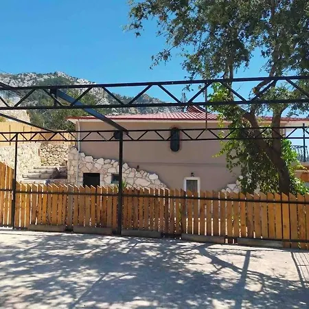Mavi Ve Yesilin Sonsuz Tonu Casa de Férias *
